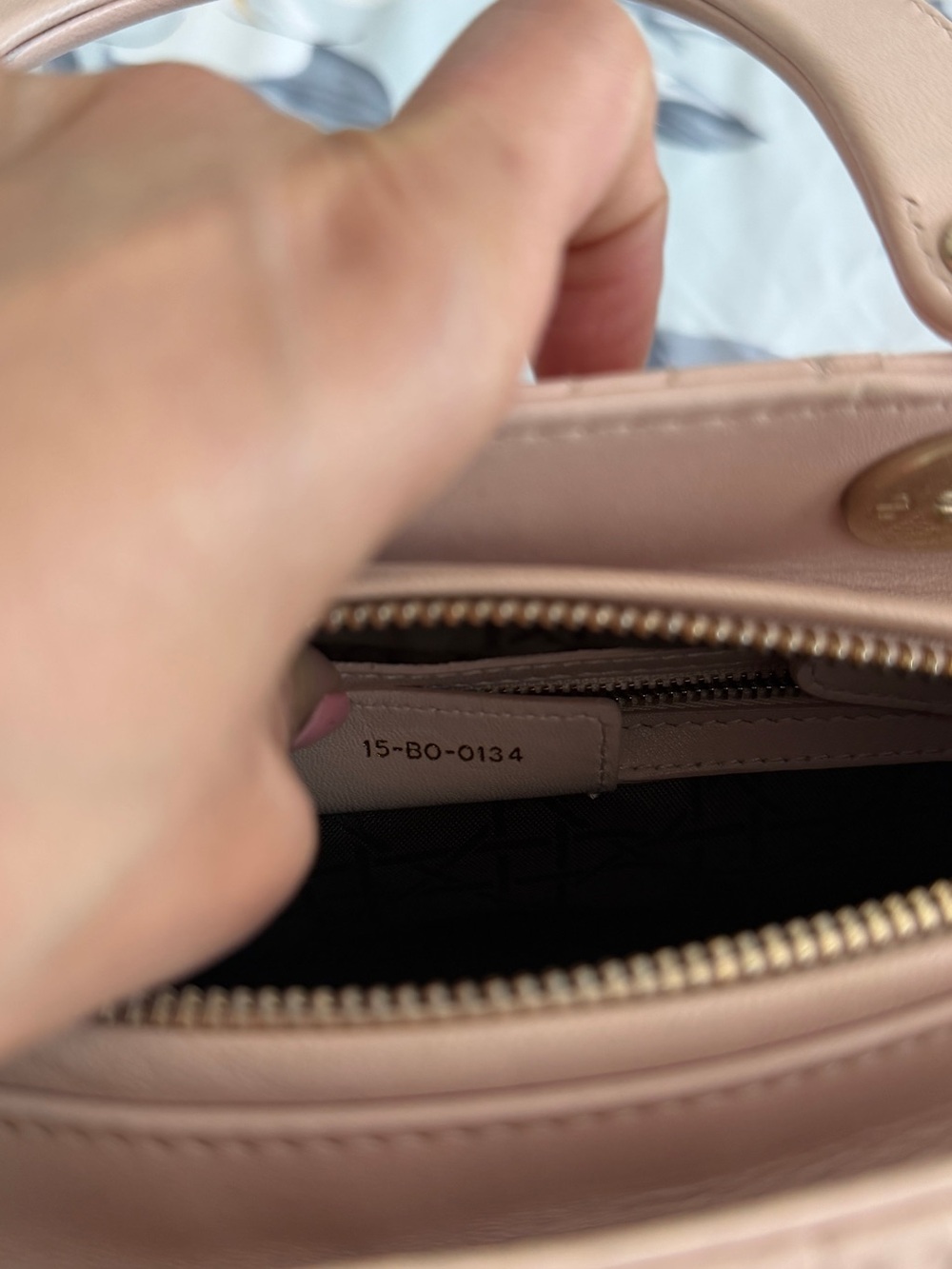 Lady Dior medium Quilted Satchel in Blush Pink with Gold Hardware. Sale price ! - Picture 7 of 13